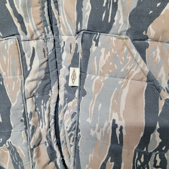 Vtg 70s Neet Insulated Camouflage Outdoors Camo Zip Hunting Vest USA Made L‎ - Picture 4 of 9